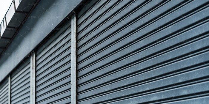 防火卷簾門(mén)怎么選？聽(tīng)聽(tīng)薩都奇是怎么說(shuō)的吧